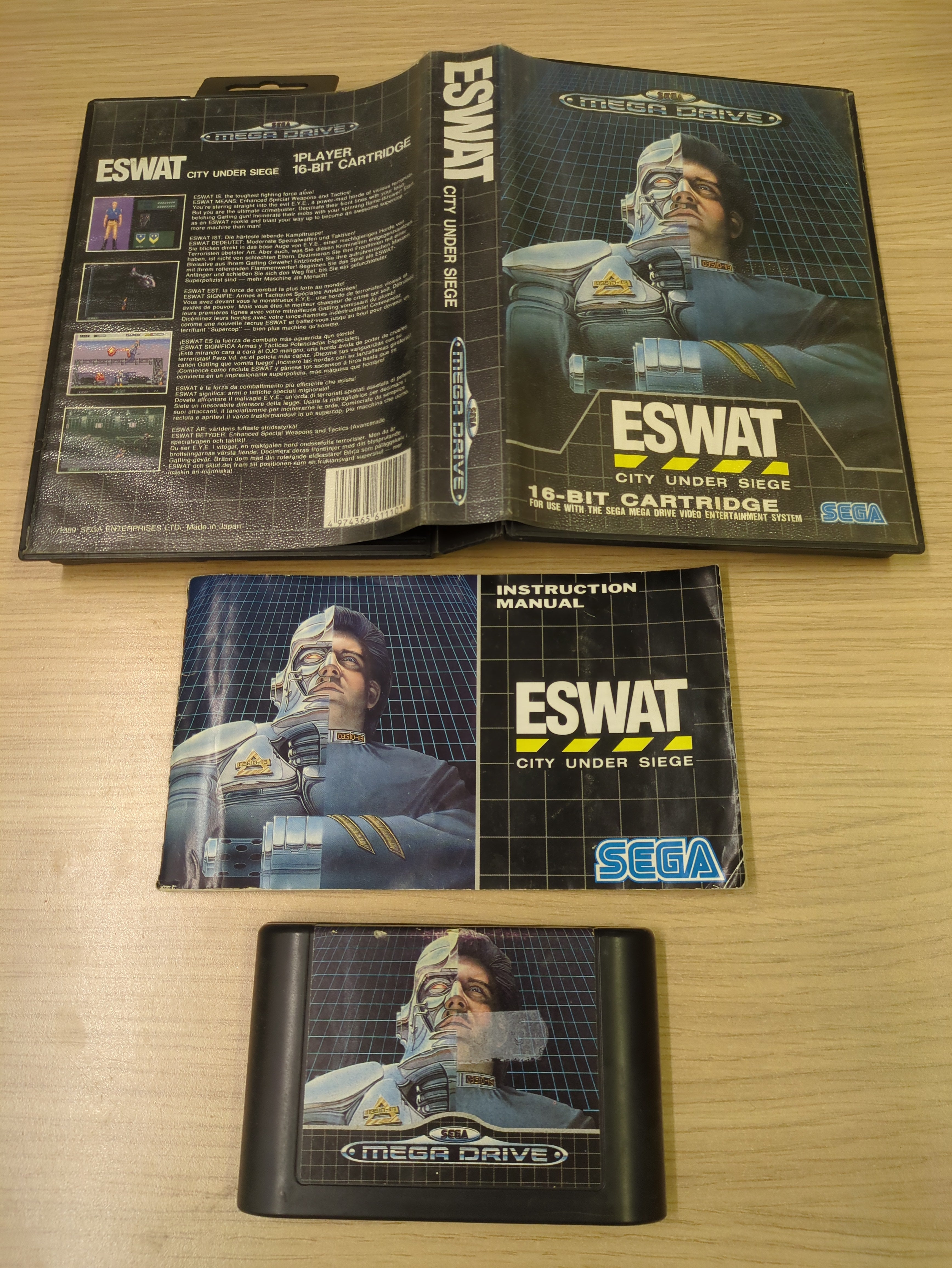ESWAT Cyber Police: City Under Siege Sega Mega Drive game ESWAT Cyber Police: City Under Siege Sega Mega Drive game